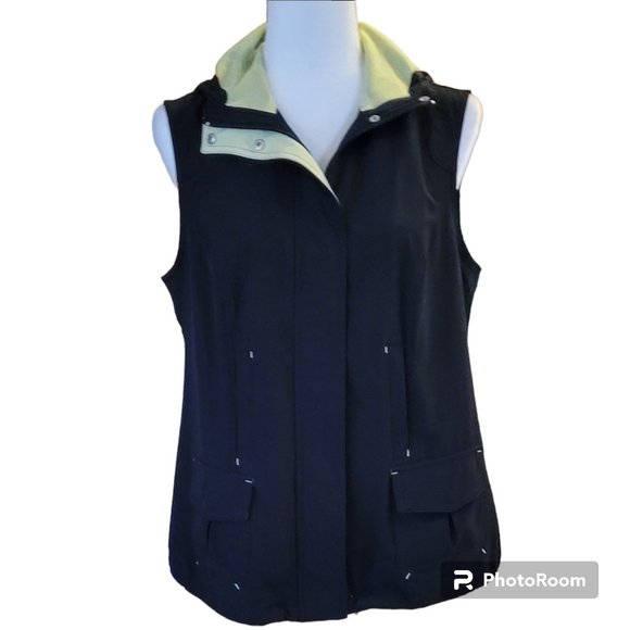 Chico's Zynergy UPF Black Hooded Vest with Mesh Zip Front NEW Sz 1 (Med) - Picture 6 of 14